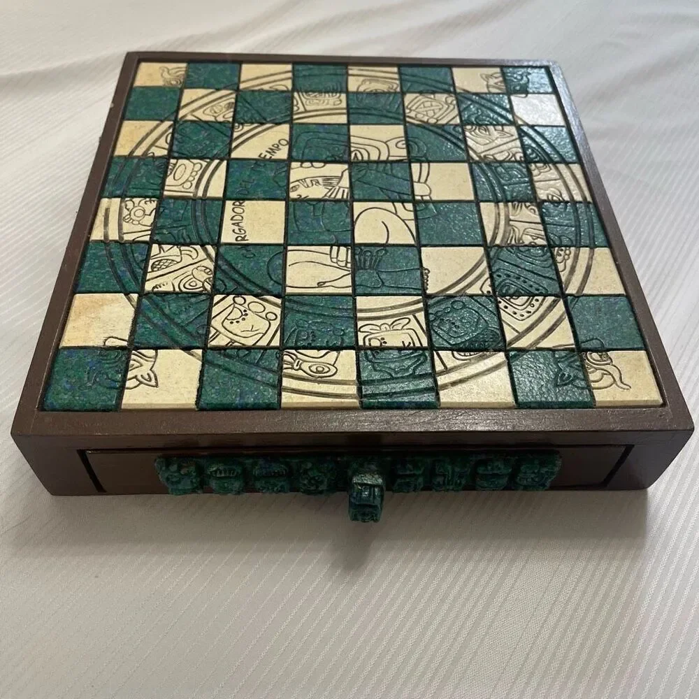 Aztec Mayan Calendar Malachite/Wood Green Chess Set VTG Read Description